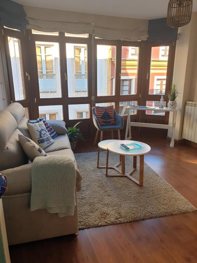 Apartamento Cine Colon 2 Ribadeo Luaran gambar