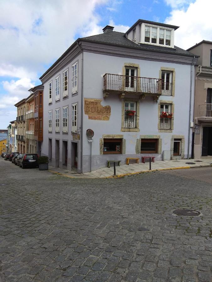 Apartamento Cine Colon 2 Ribadeo Luaran gambar